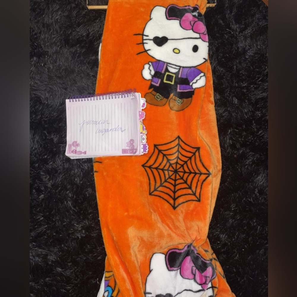 Hello Kitty Halloween Throw